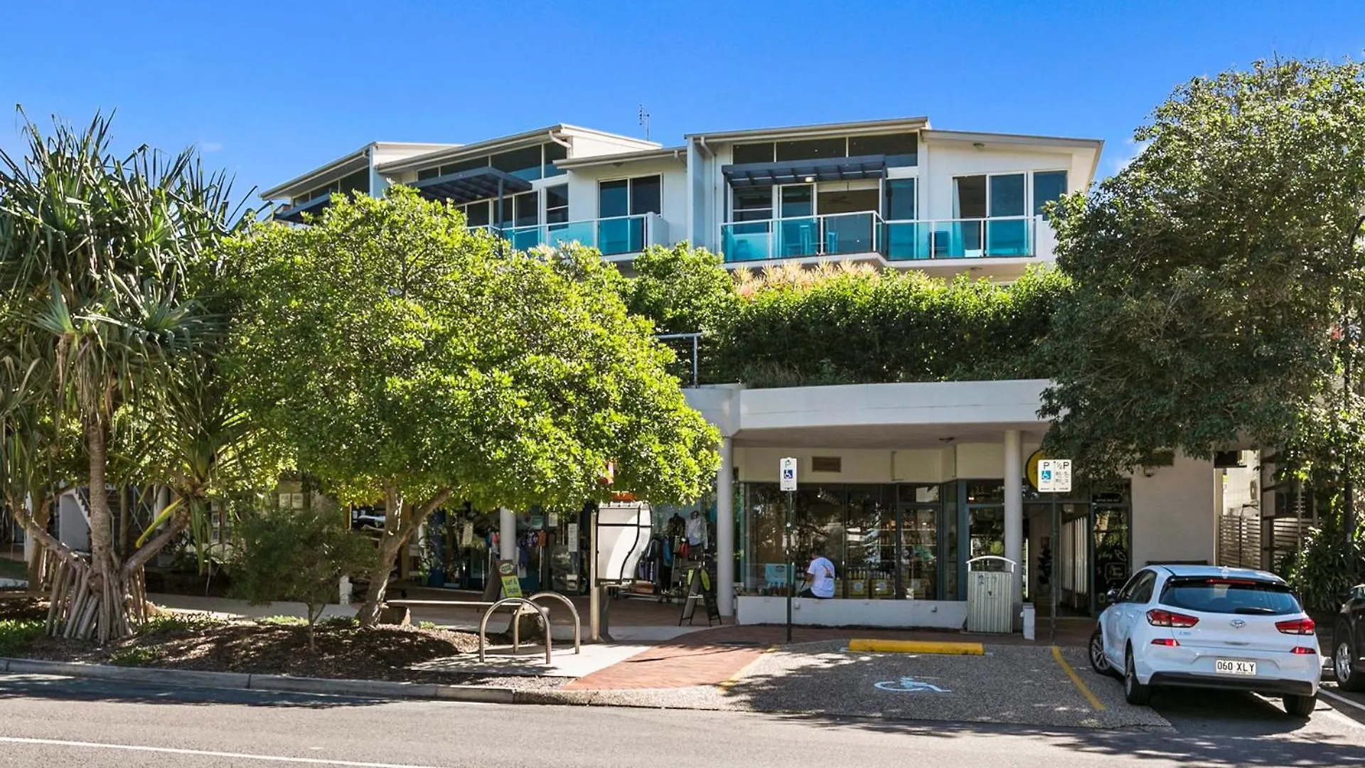 7 28 Duke Street Sunshine Beach
